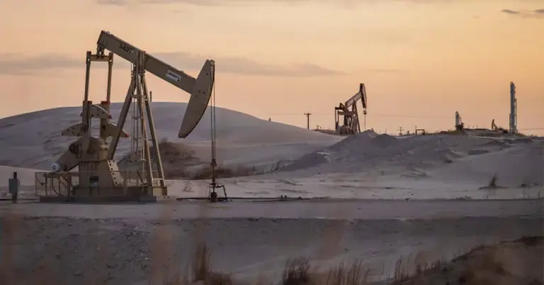 টেক্সাসের ক্রেনের কাছে পাম্পজ্যাক